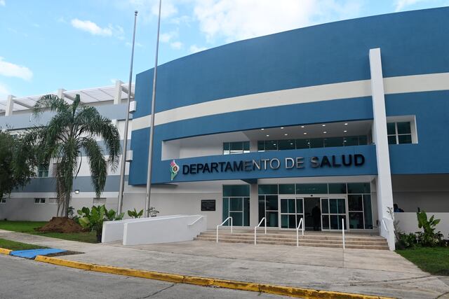 Inspector General halla deficiencias en contratos de publicidad de Salud para manejo de COVID-19