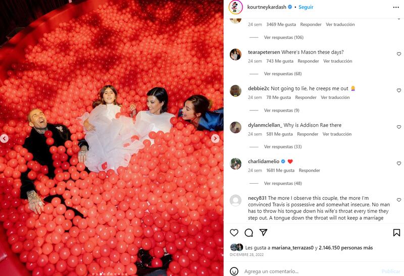 La Kardashian y el músico han formado una familia fusionada