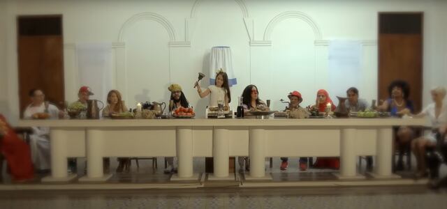 Yadira de Jesús estrena video musical inspirado en “La Última Cena” de Leonardo Da Vinci