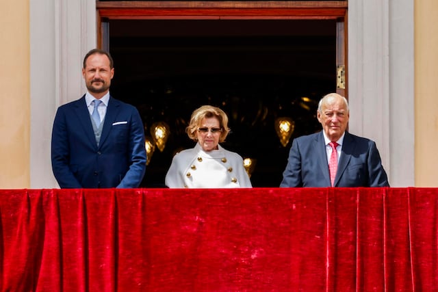 Imagen del artículo de Metro Puerto Rico: Haakon, el nuevo rey noruego que siguió los pasos de Harald V al casarse con una plebeya