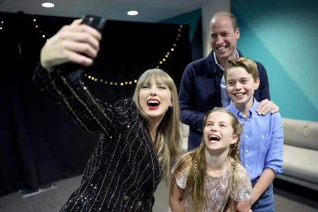 El príncipe William de Gales y sus hijos celebran su cumpleaños en el concierto de Taylor Swift en Londres