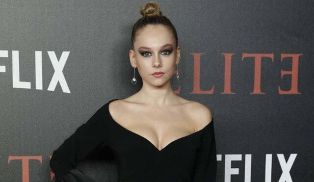 Llama la atención el 'look' de Ester Expósito de Élite quien se fue de paseo por Madrid