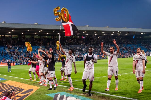 Bayer Leverkusen celebra su victoria 5-0 ante Bochum en la Bundesliga