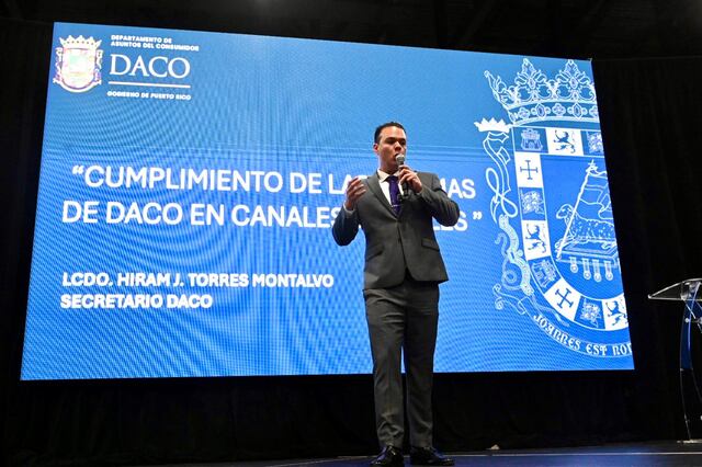 Secretario del DACO presenta nuevas formas de ofrecer reglamentos digitales a los clientes