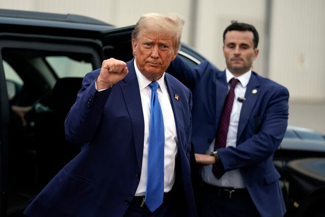Abogados de Trump piden desestimar por inconstitucional el juicio federal por asalto al Capitolio