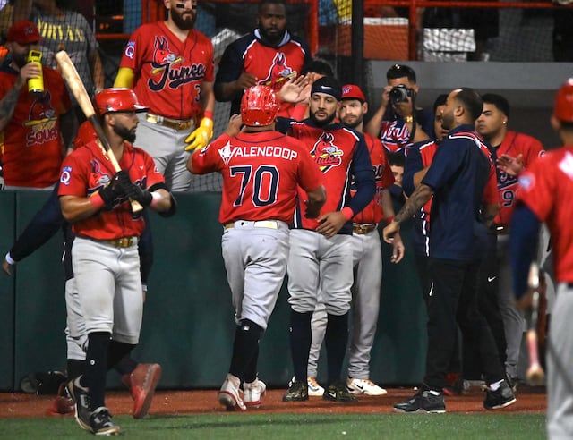 Pelota AA: Juncos vuelve a ganar como visitante y se coloca a las puertas de su campeonato #11