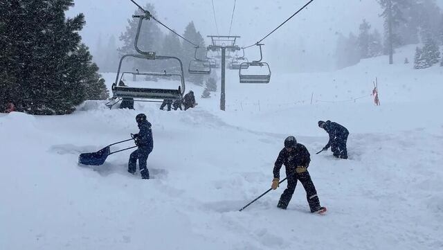 Intensa nevada en Rumanía y Moldavia deja un muerto y cortes de electricidad