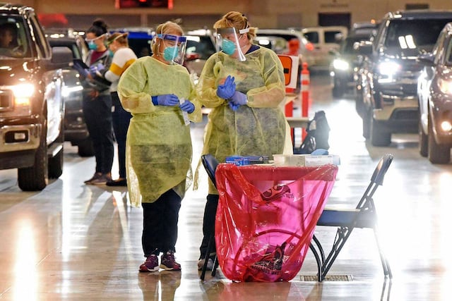 Estados Unidos informa de un nuevo máximo de contagios diarios