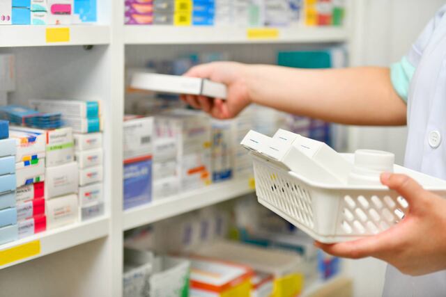 Exigen regular intermediarios de beneficios farmacéuticos en la isla