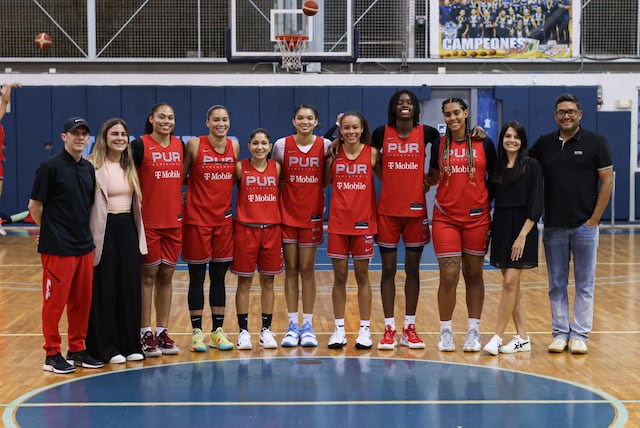 Fundación Good Bunny junto a Fundación RIMAS confirman su apoyo a la Selección Nacional de Baloncesto Femenino