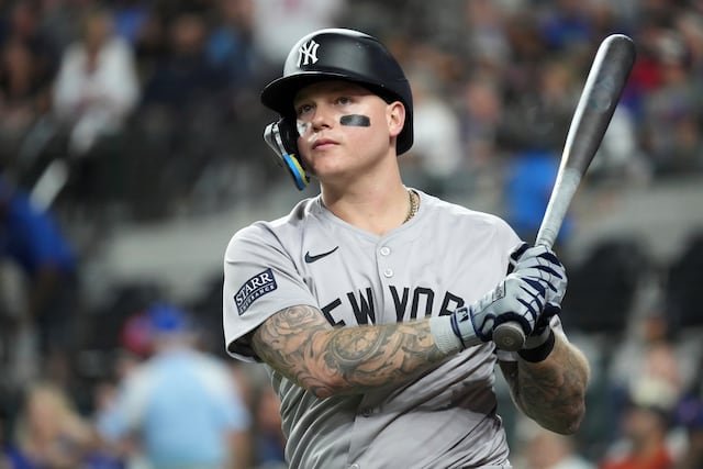 Los Braves refuerzan sus jardines al firmar a Alex Verdugo por $1.5 millones y un año