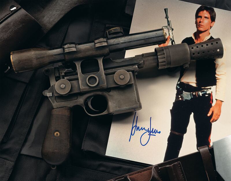 El Blaster Pesado BlasTech DL-44 que llevaba Han Solo, interpretado por Harrison Ford, en