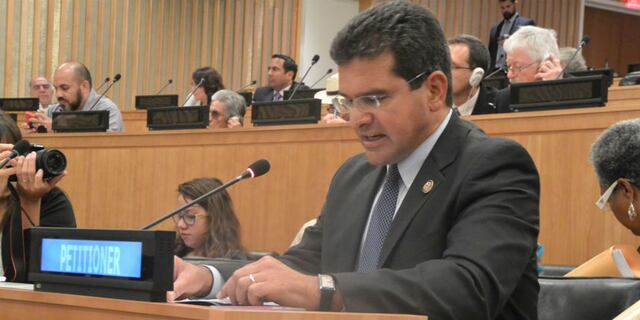 Pierluisi clama por fin de impuestos
