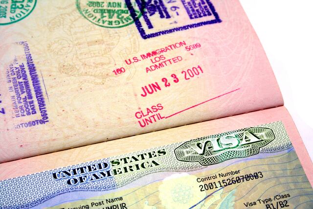 Viajar a EE. UU. será más caro para extranjeros