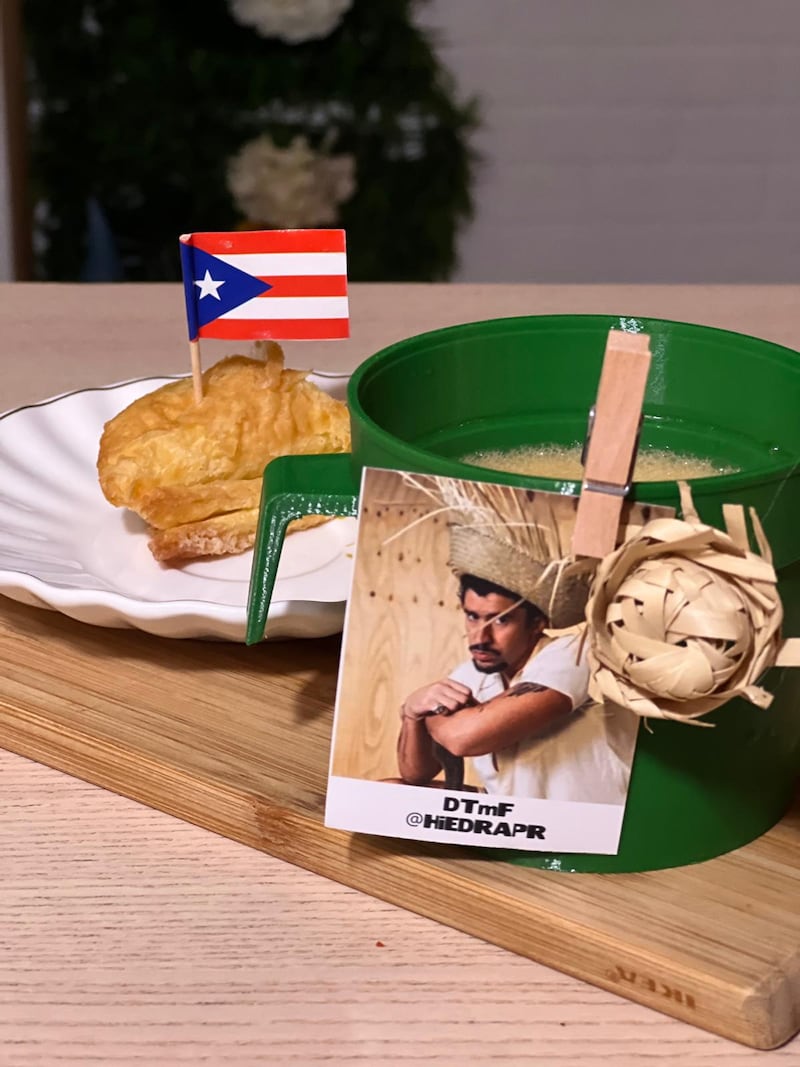 Se trata de una mezcla de ron añejo, café puertorriqueño tostado con pitorro de coco, cordial de vainilla, coco y especias.