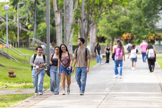 Formalizan acuerdo para impulsar la experiencia laboral de estudiantes