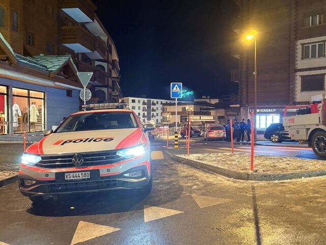 Incendio en estación de esquí deja decenas de fallecidos en Suiza