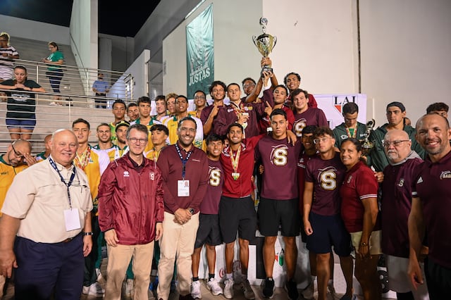 Sagrado se corona campeón absoluto en las Justas de Natación tras dramático cierre en Mayagüez