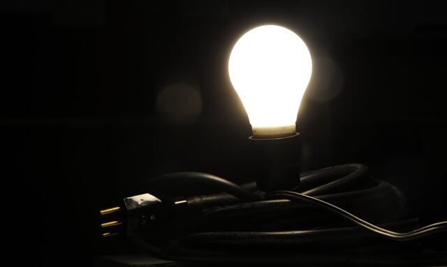 Denuncian que “negligencia de Genera” costará al pueblo tarifas de luz más altas por generación temporera