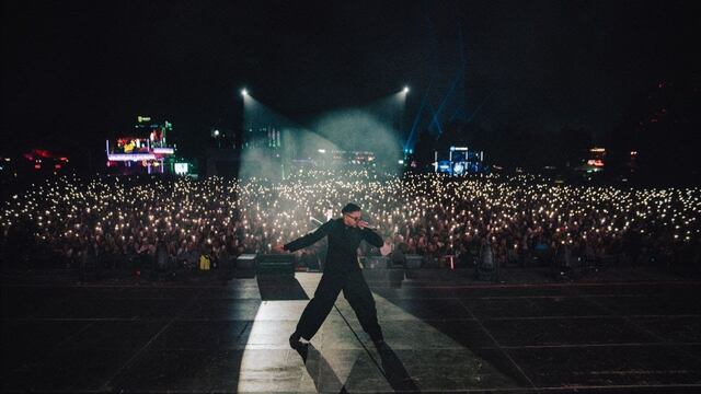 Álvaro Díaz revela el nombre de su nuevo álbum durante el cierre del Coca-Cola Flow Fest