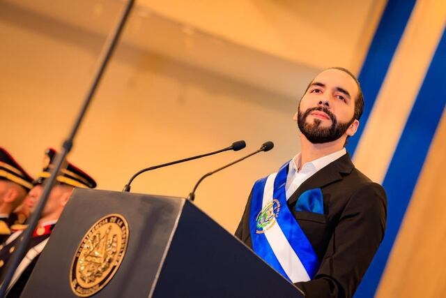 Asamblea Legislativa de El Salvador aprueba reelección presidencial indefinida