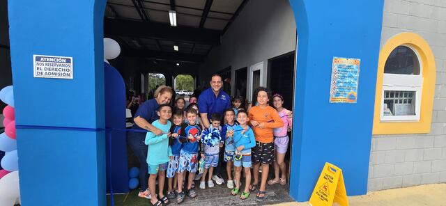 Arranca nuevo programa de natación en Añasco