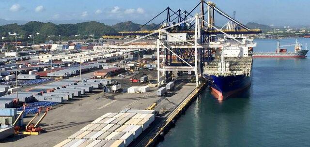 Departamento del Trabajo anuncia fin de conflicto en muelles de carga