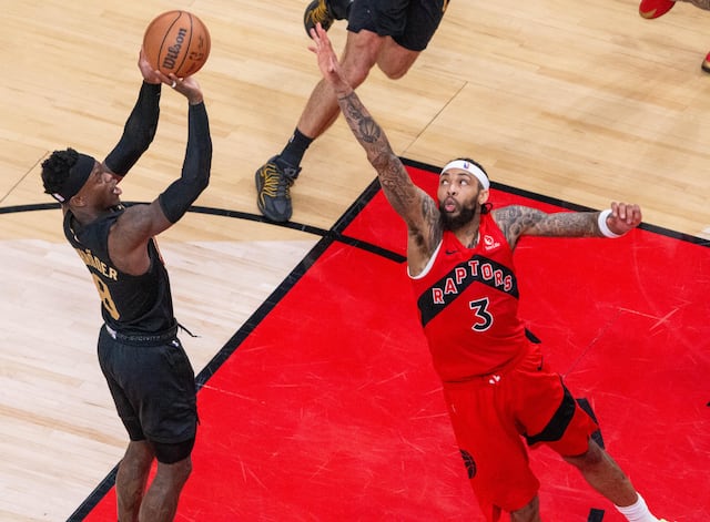 93-89: Raptors dejan a cero a los Cavaliers en casa y empatan la serie