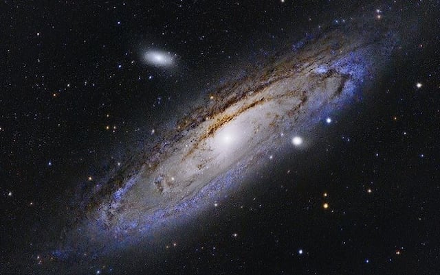 Telescopio James Webb capta fusión entre una estrella de neutrones y un agujero negro