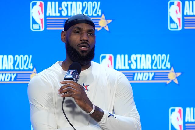 LeBron James sigue comprometido con los Juegos Olímpicos de París, pero la salud sigue siendo la gran clave