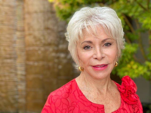 Isabel Allende: “No me podría jubilar, escribir es mi vida”