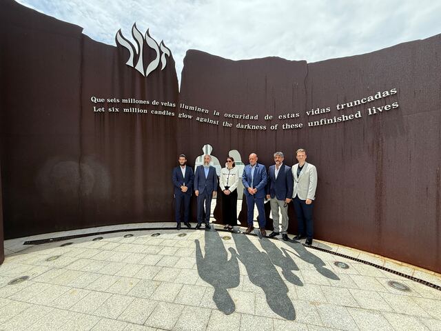 Cónsul de Israel visita Puerto Rico en recordación de las víctimas del holocausto