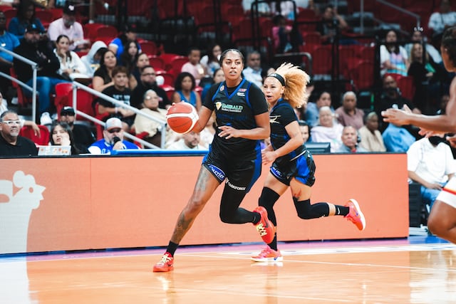Cangrejeras vencen a Gigantes en apertura de la temporada 2025 del BSNF