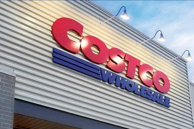 Costco aumenta salario mínimo de sus empleados a $17 la hora