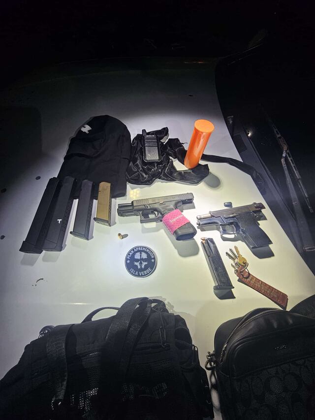 Arrestan a nueve personas en intervención en Isla Verde, el mayor de los individuos tiene 29 años