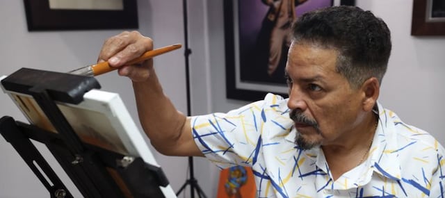 Pedro Rosa Nales revela que casi se convierte en sacerdote antes de ser periodista