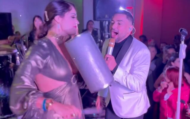 Integrante de Raymond y sus Amigos muestra su talento con la güira