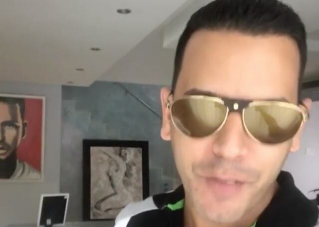 Tito El Bambino enciende las redes con sensual foto