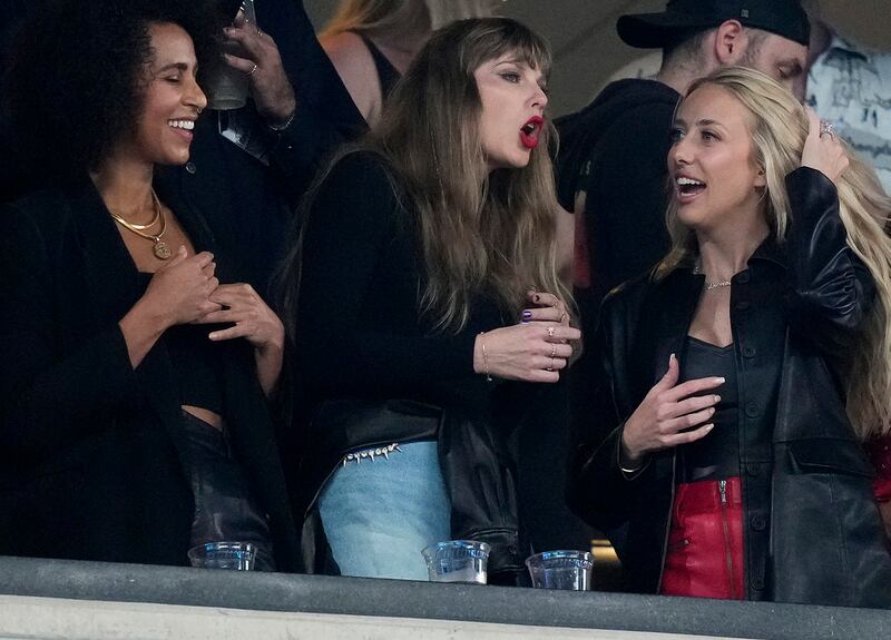 La cantante estuvo en el estadio de Jets