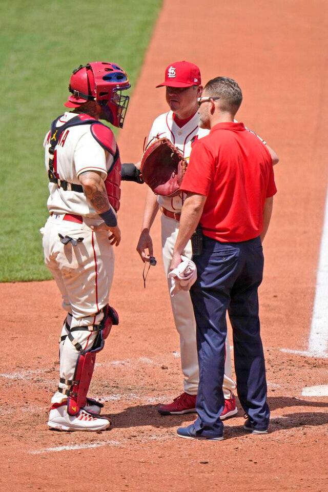 Cardenales caen ante Rojos
