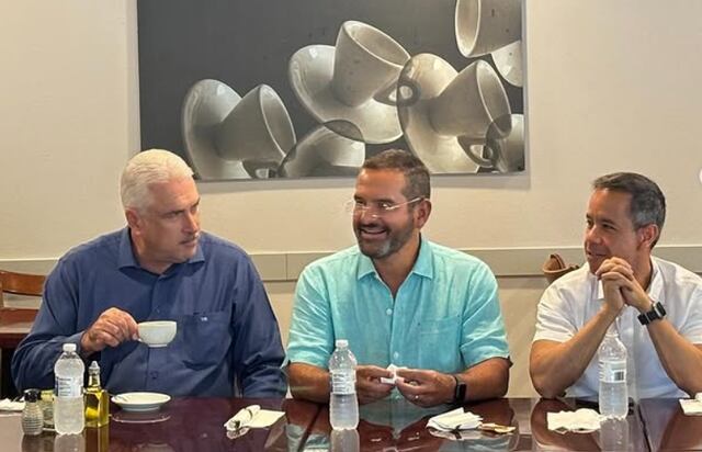 Advierten desayuno de Pierluisi y Rivera Schatz impactará ambiente laboral de agencias públicas