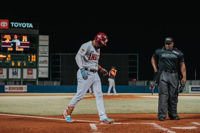 Dividen honores Mayagüez y Carolina en la acción dominical de la Liga de Béisbol Profesional Roberto Clemente