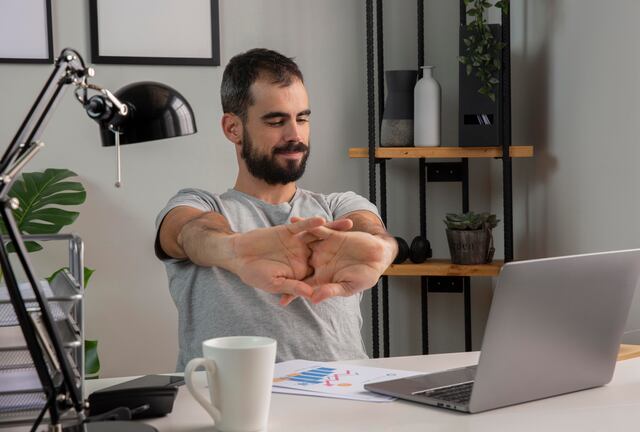 Ejercicios que puedes realizar en tu lugar de trabajo