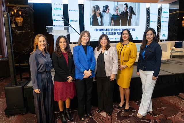 Decenas de mujeres líderes en la industria de la salud discuten escenario puertorriqueño