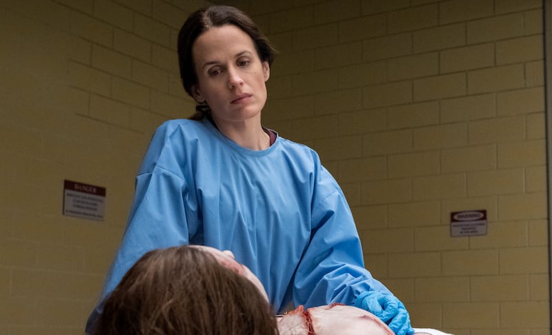 Miniseries que te causarán pesadillas esta temporada de terror