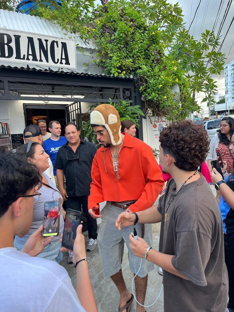 Bad Bunny en La Casita Blanca
