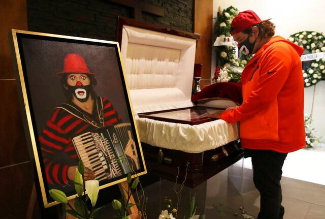 Fotos: A puertas abiertas el funeral del inolvidable Cepillín