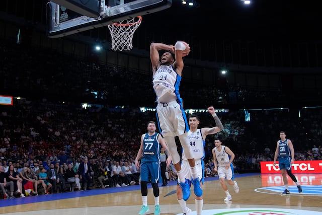 Grecia está a un paso de los Juegos Olímpicos tras eliminar a Eslovenia