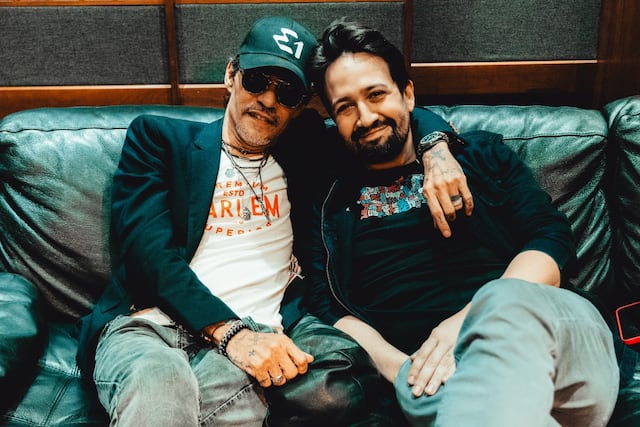 Marc Anthony y Lin-Manuel Miranda revelan el proceso creativo del álbum “Muevense” en nuevo documental