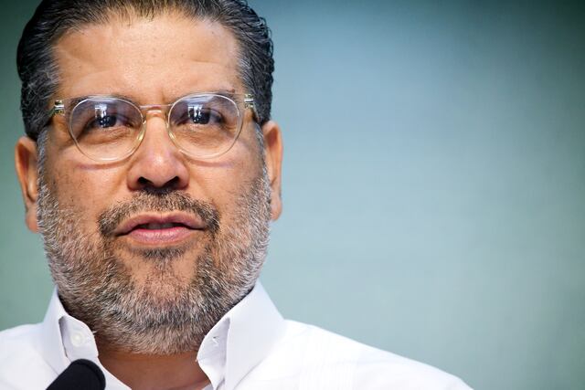 “Tatito” Hernández apoya a representante arrestado por denunciar “construcción ilegal”